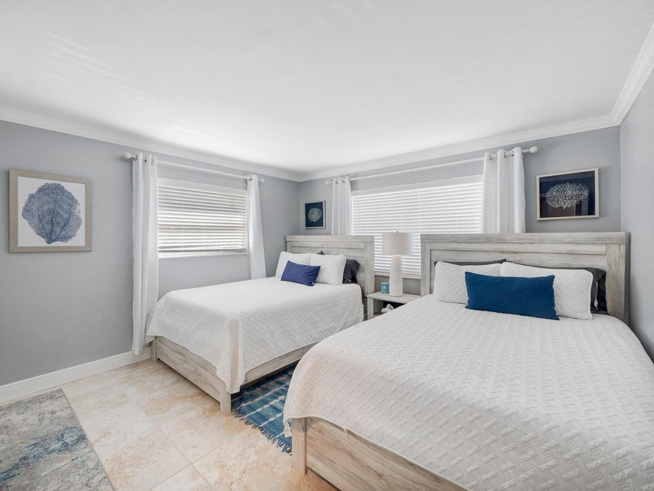 Bright And Sunny 2Br !!Close To Peanut Island!! ريفييرا بيتش المظهر الخارجي الصورة